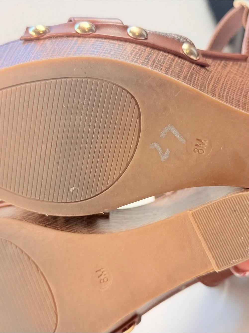 Guess GBG Los Angeles Brown Logo Print Platform Wedge Sandals Size 8M